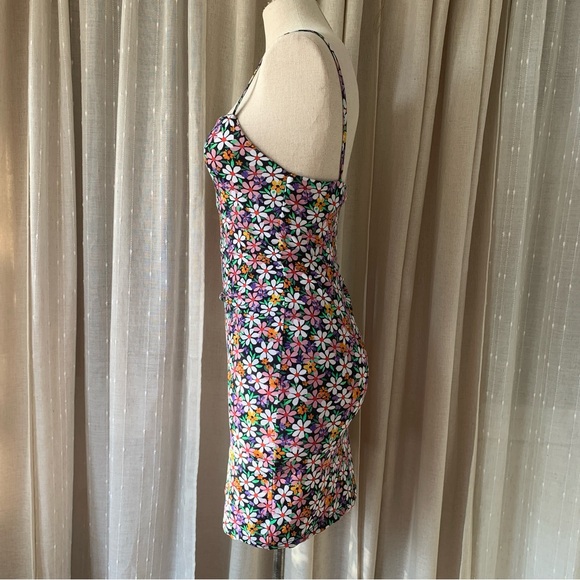 ZARA FLORAL RETRO MINI DRESS - Picture 2 of 11